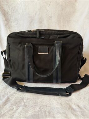 Tumi Black Men's Laptop Briefcase with Shoulder Strap